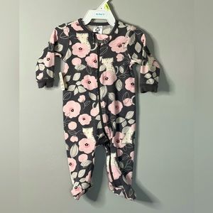 Gerber Baby Floral Zip-Up Sleep & Play